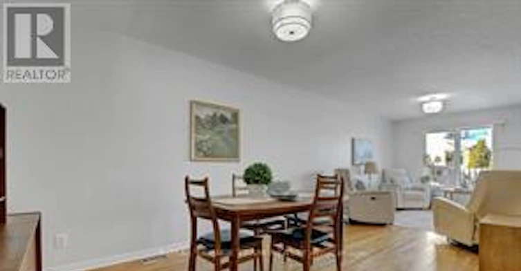 2 Calaveras Avenue, Ottawa, ON, K2J 4Z8 - 9