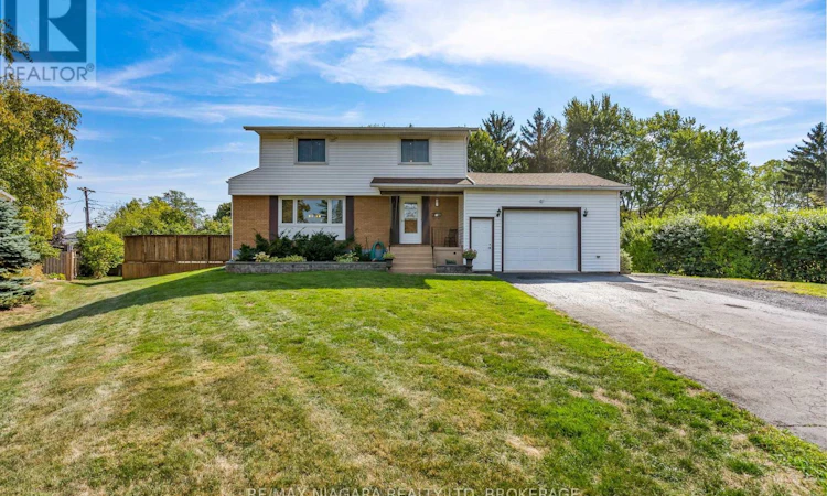 28 Thorncrest Road