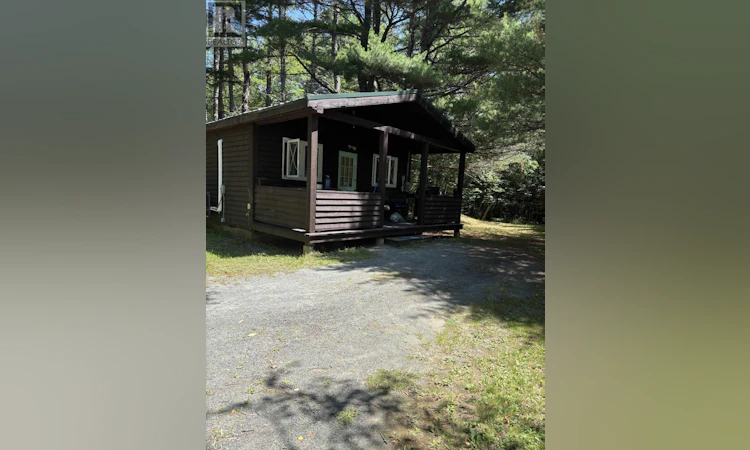 2031 Clifford Road East