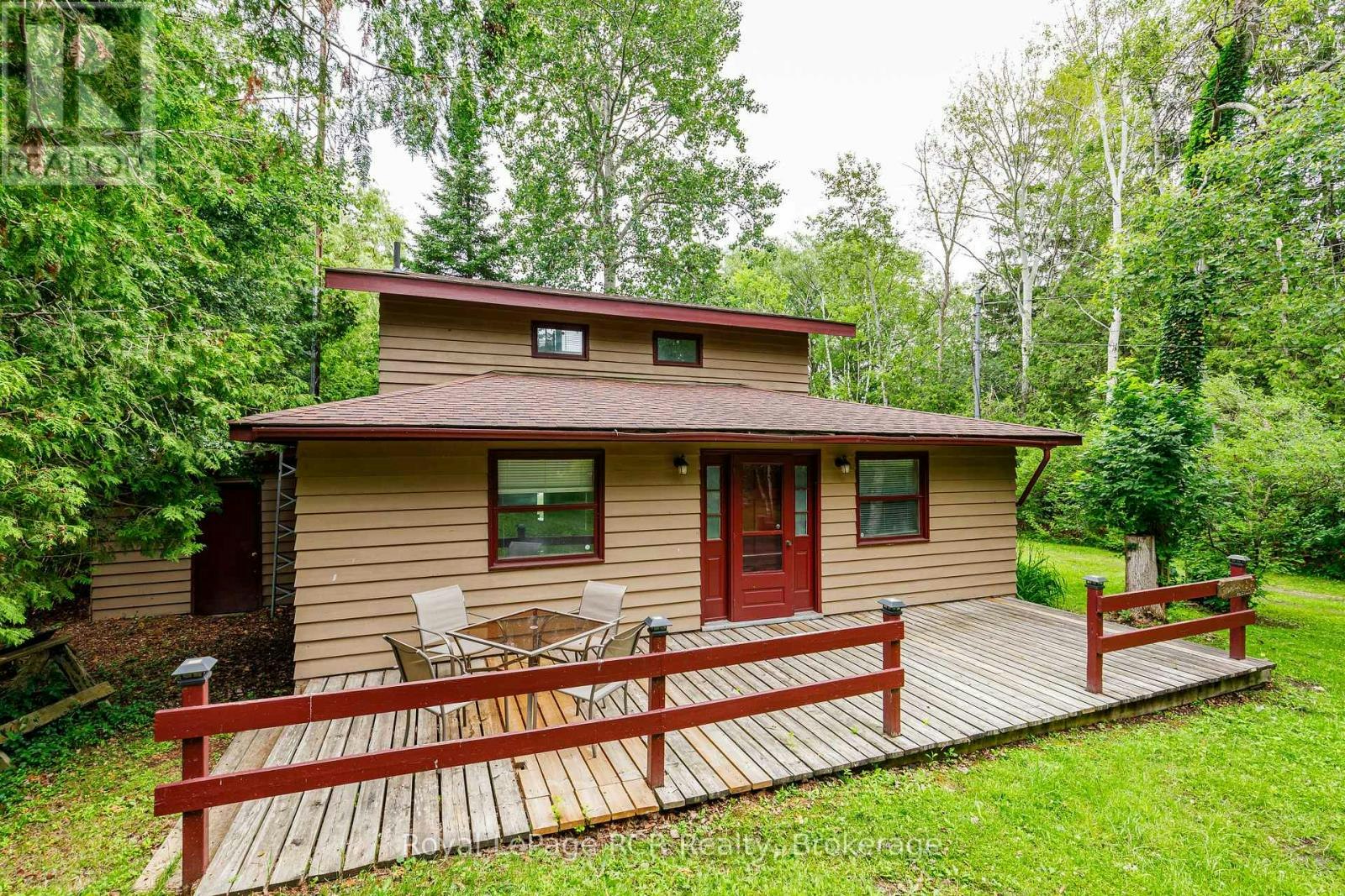 35 Georgian Manor Drive, Collingwood, ON, L9Y 5P2