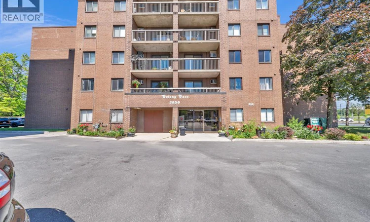 505-3950 Wyandotte Street East