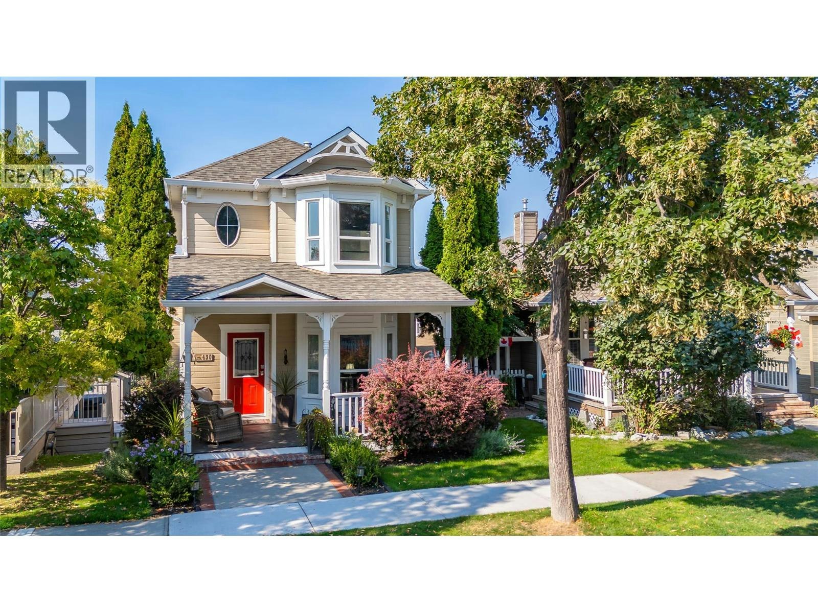 430 Mccarren Avenue, Kelowna, BC, V1W 4T8