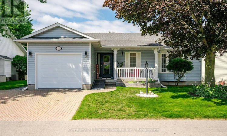 11 Algonquin Trail