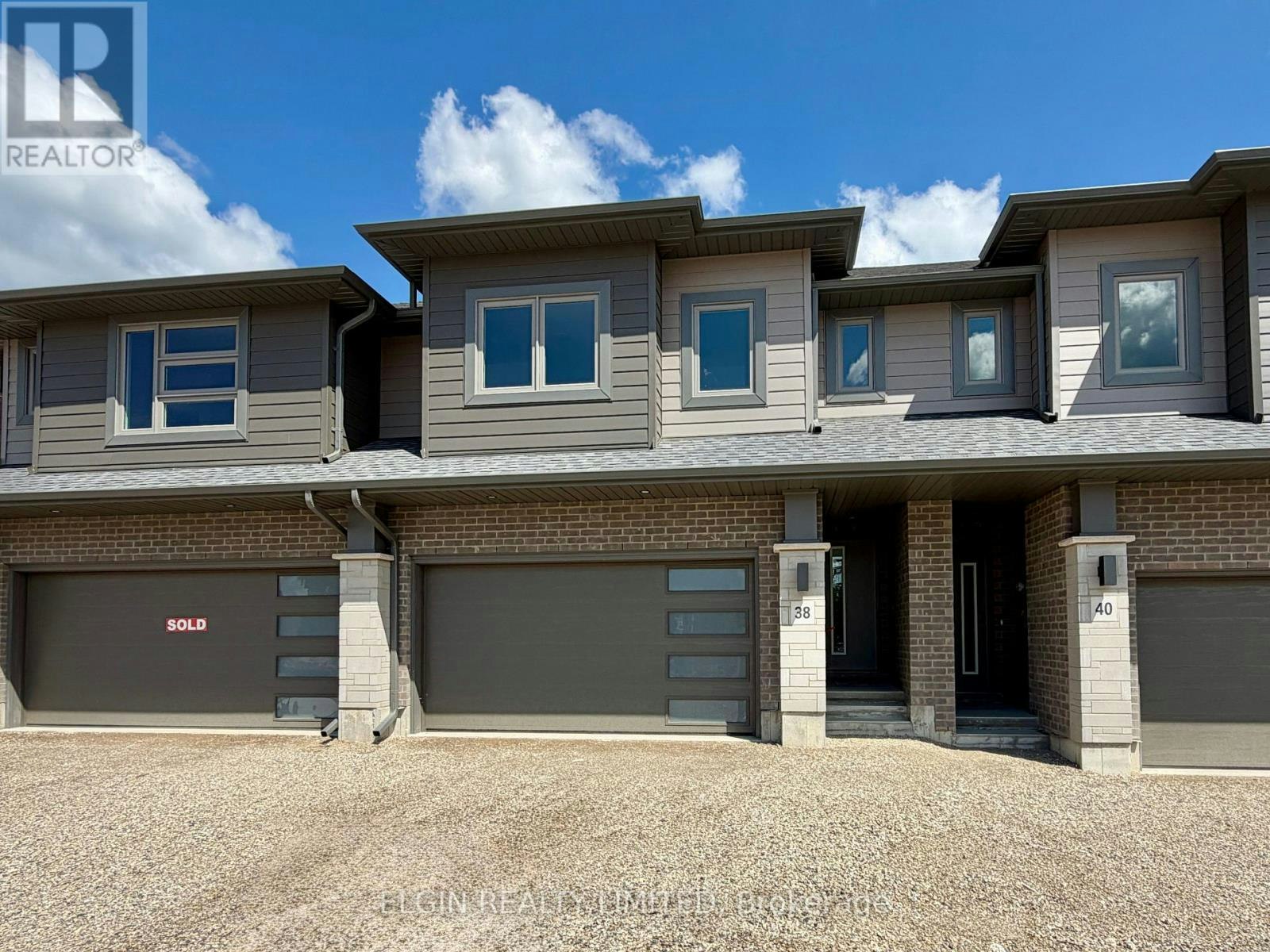 38 Finch Street, Tillsonburg, ON, N4G 0L9