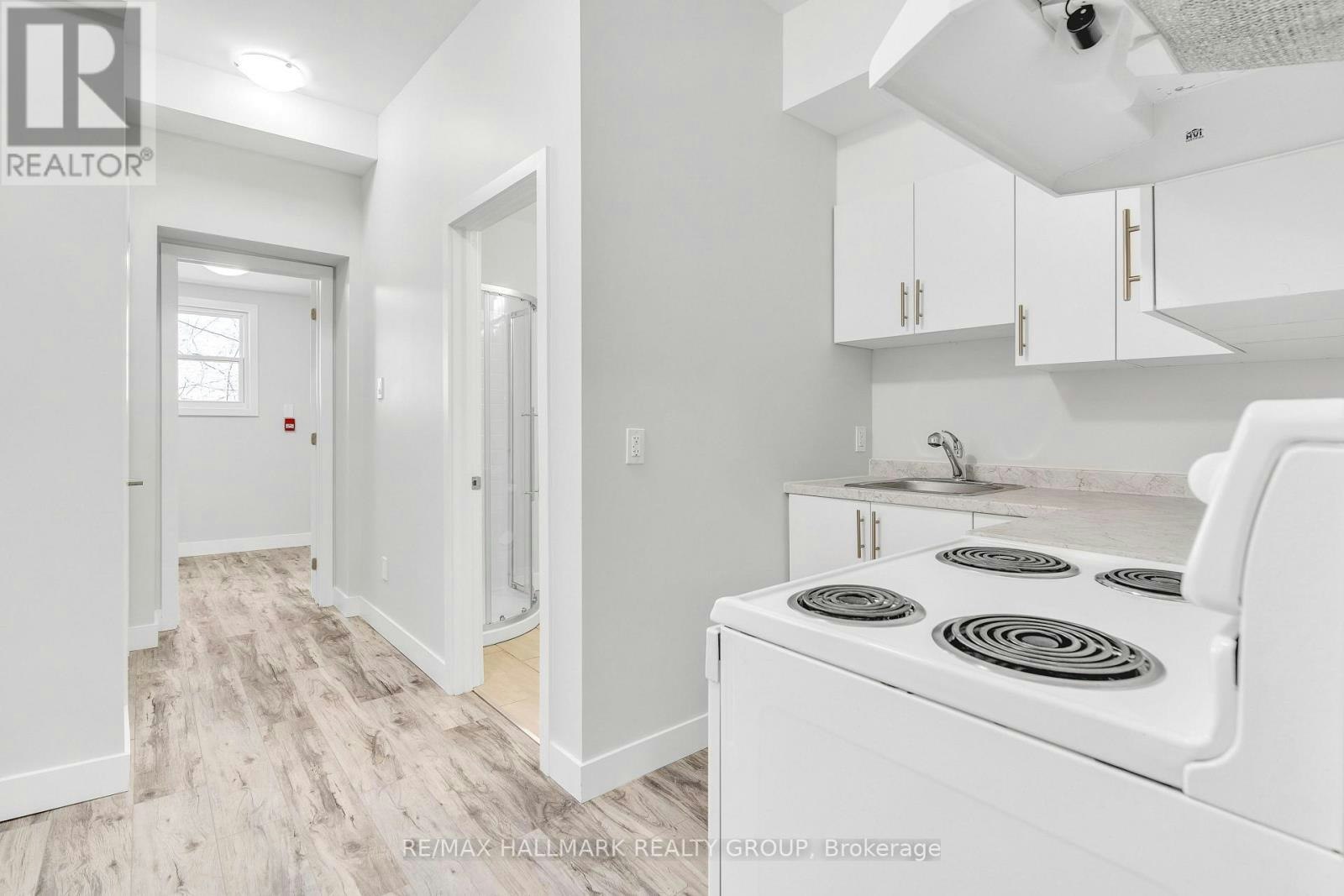 6-259 Somerset Street E, Ottawa, ON, K1N 6V5 - 12