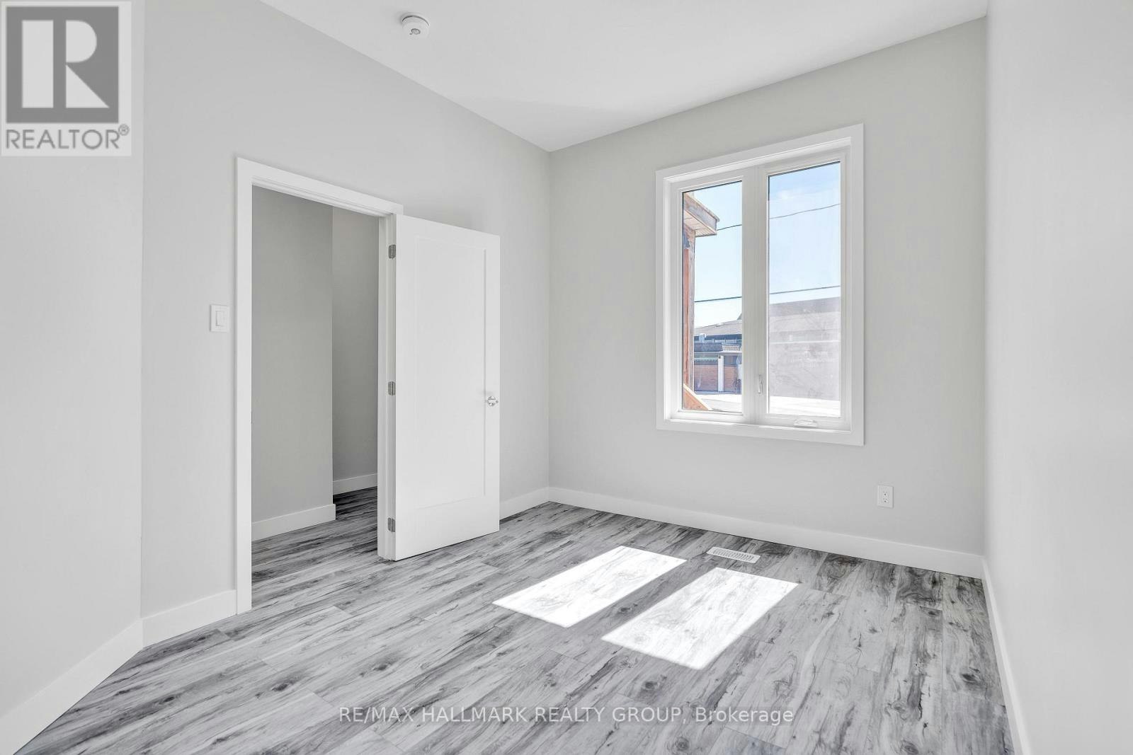 6-259 Somerset Street E, Ottawa, ON, K1N 6V5 - 6