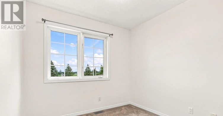 6 Crystal Park Crescent, Ottawa, ON, K2C 3Z8 - 24