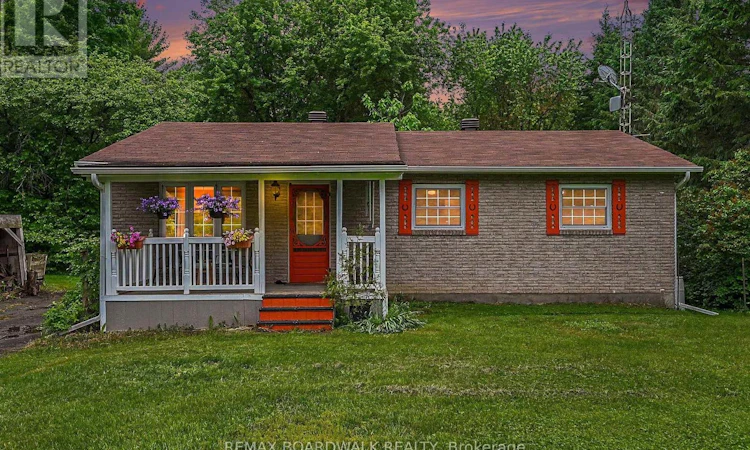 3260 Tolmies Corners Road