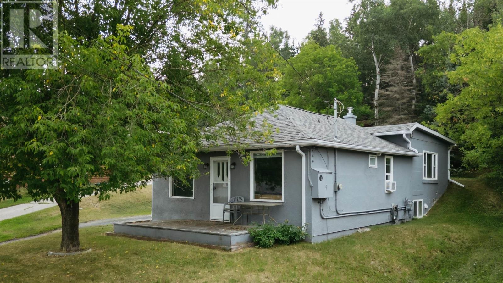1125 Eighth Street N, Kenora, ON, P9N 2R6