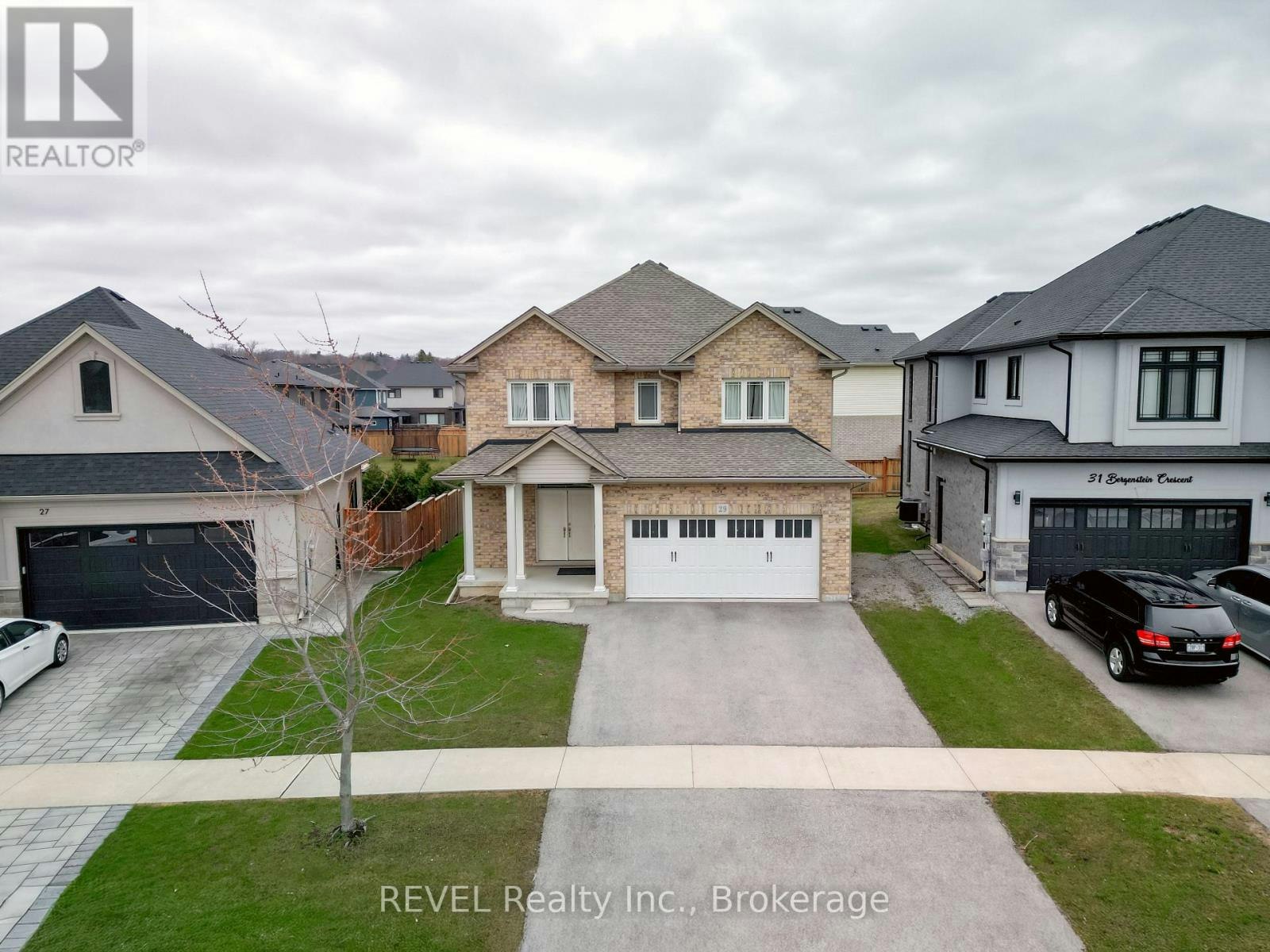 29 Bergenstein Crescent, Pelham, ON, L0S 1E6