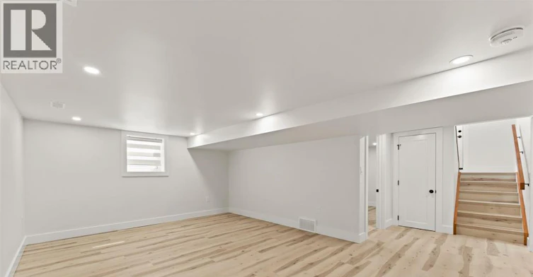 557 Elinor Street, Windsor, ON, N8P 1E3 - 18