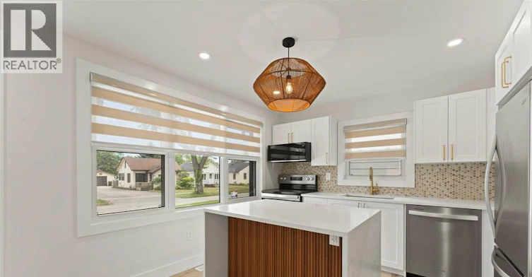 557 Elinor Street, Windsor, ON, N8P 1E3 - 5