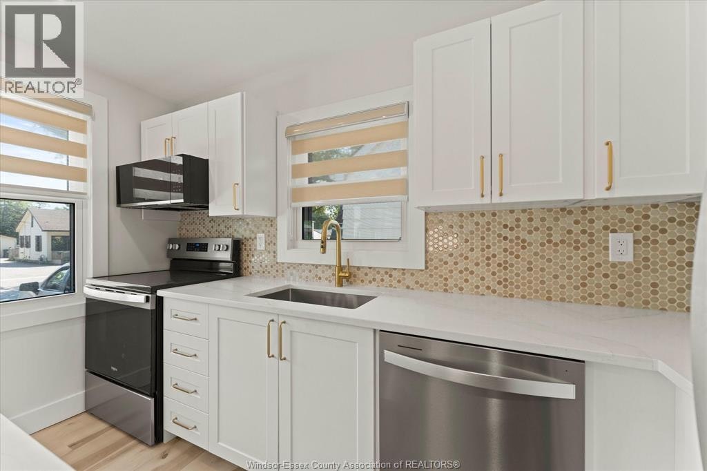 557 Elinor Street, Windsor, ON, N8P 1E3 - 7