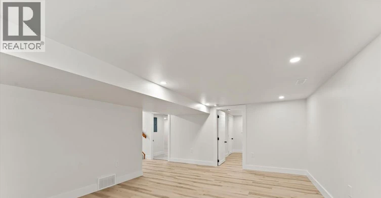 557 Elinor Street, Windsor, ON, N8P 1E3 - 19