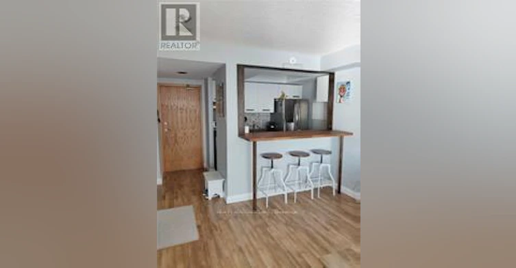 2604-99 Harbour Square, Toronto, ON, M5J 2H2 - 5