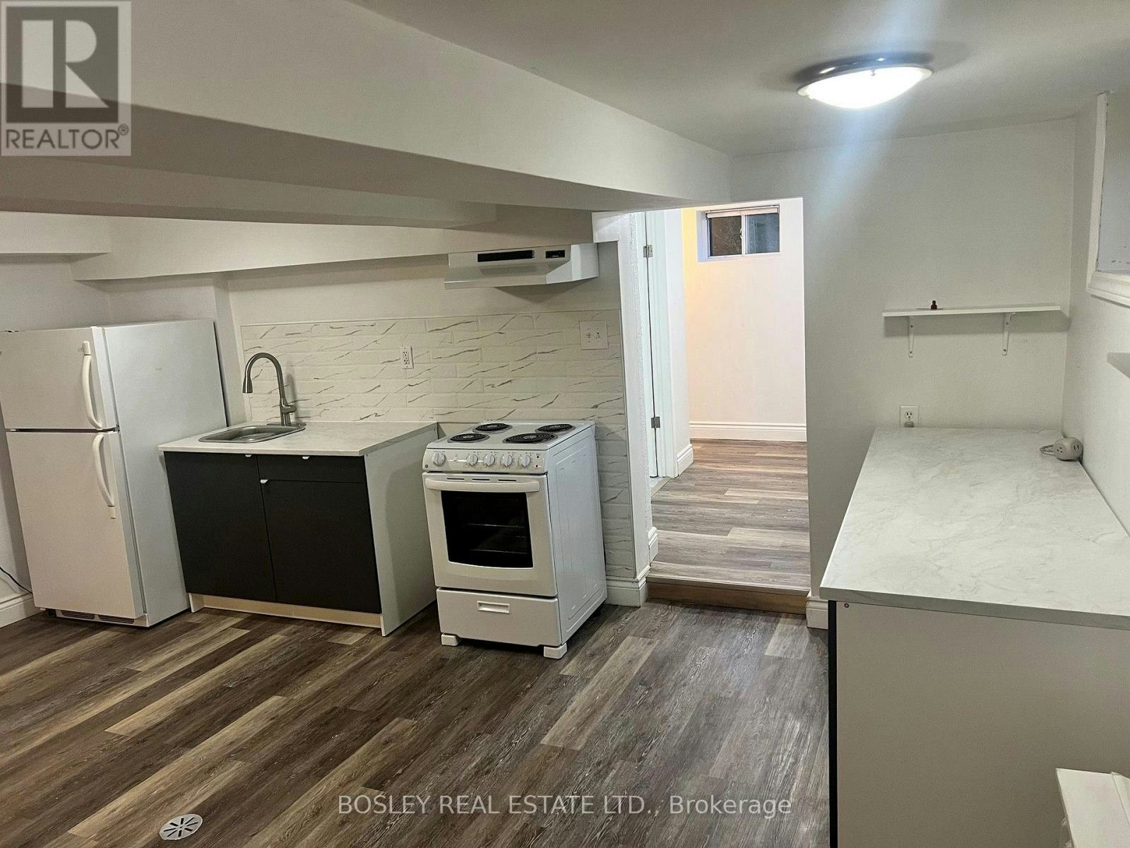BASEMENT-15 Manor Road E, Toronto, ON, M4S 1P9 - 5