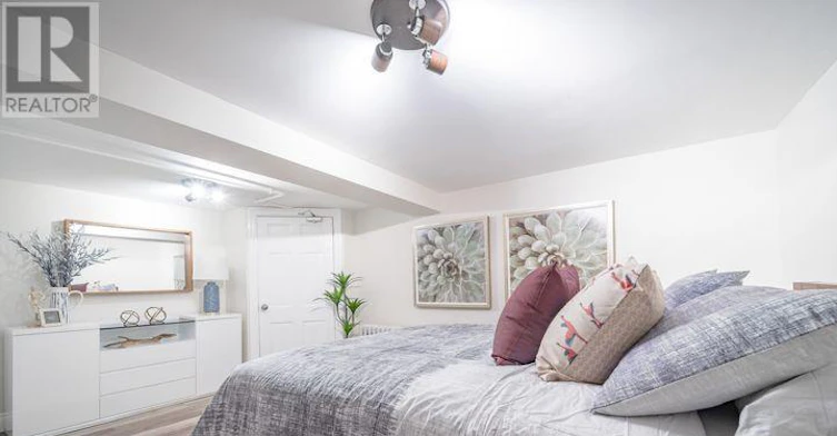 BASEMENT-15 Manor Road E, Toronto, ON, M4S 1P9 - 11