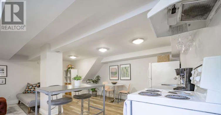 BASEMENT-15 Manor Road E, Toronto, ON, M4S 1P9 - 6