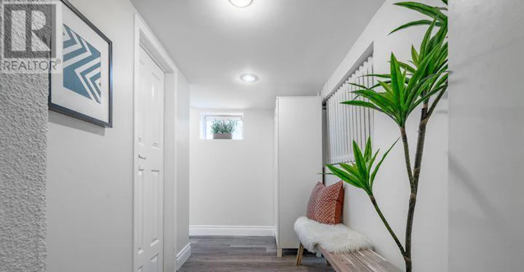 BASEMENT-15 Manor Road E, Toronto, ON, M4S 1P9 - 12