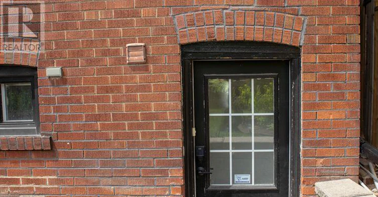 BASEMENT-15 Manor Road E, Toronto, ON, M4S 1P9