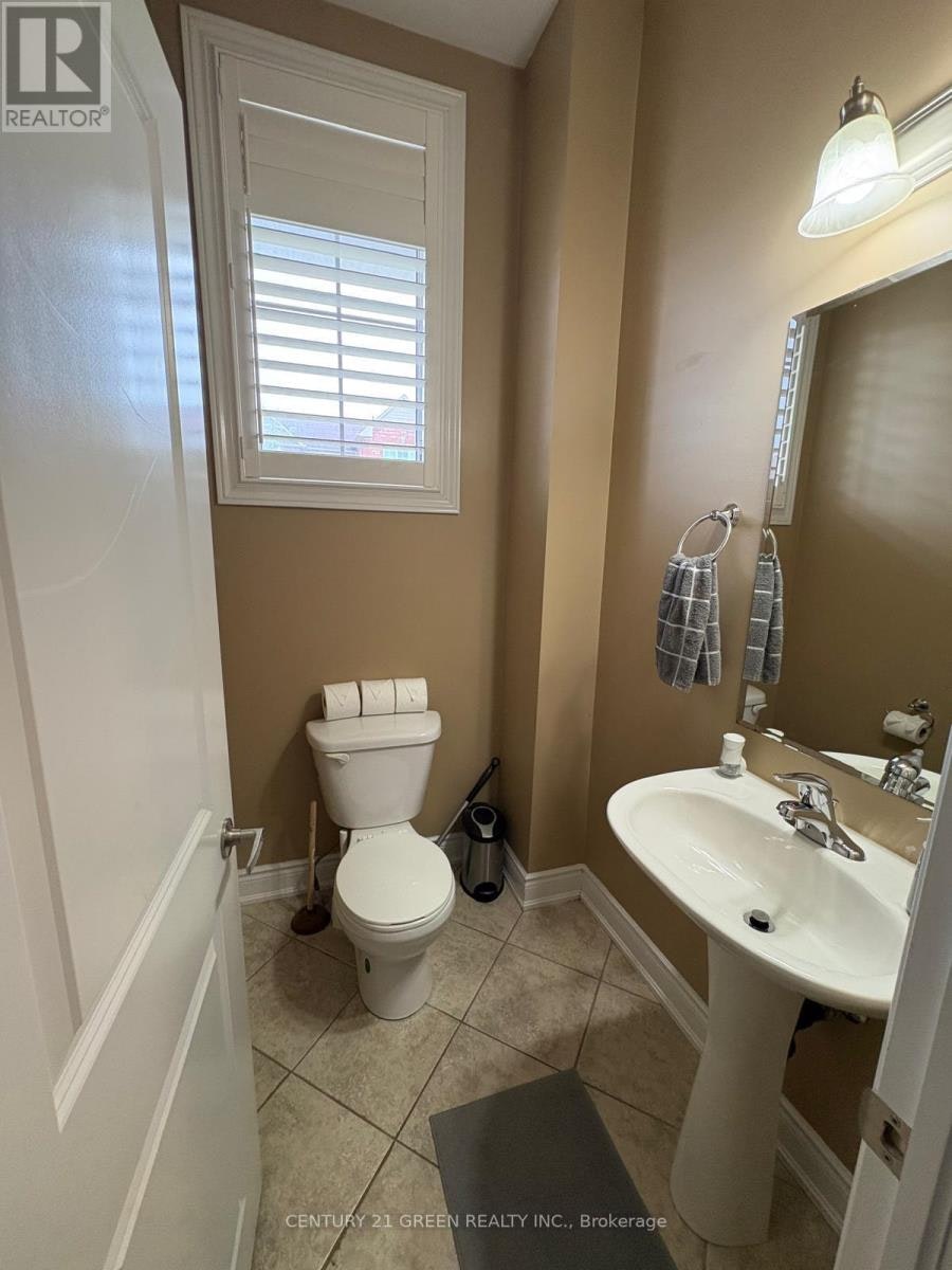 1841 Liatris Drive, Pickering, ON, L1X 0A4 - 11
