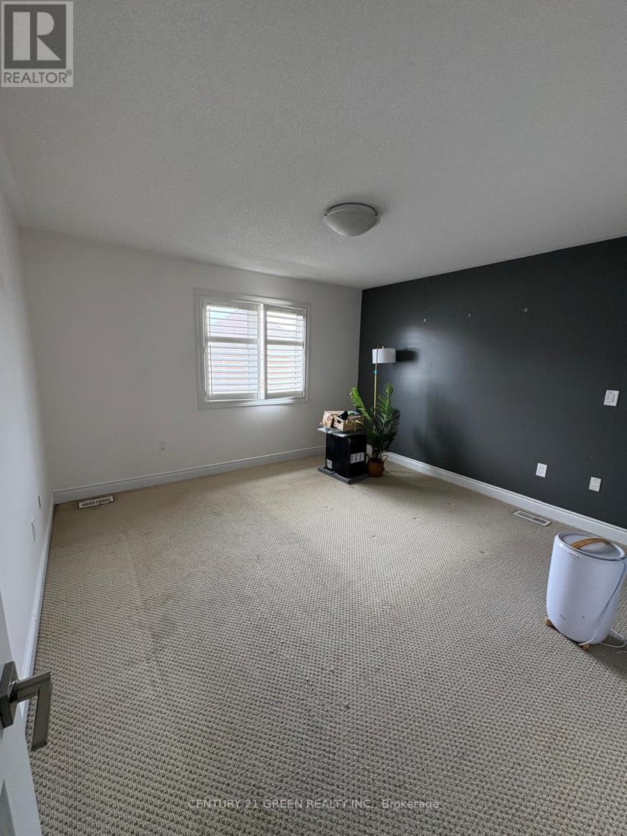 1841 Liatris Drive, Pickering, ON, L1X 0A4 - 12