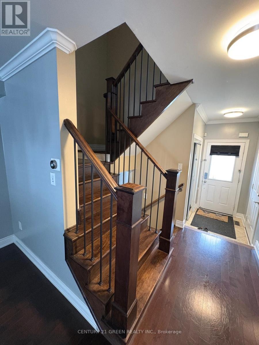 1841 Liatris Drive, Pickering, ON, L1X 0A4 - 10