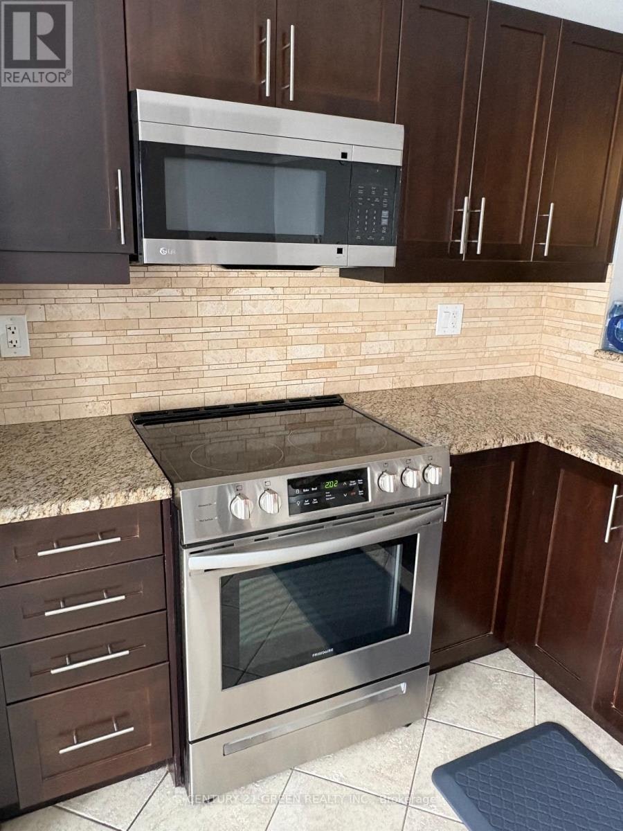 1841 Liatris Drive, Pickering, ON, L1X 0A4 - 5