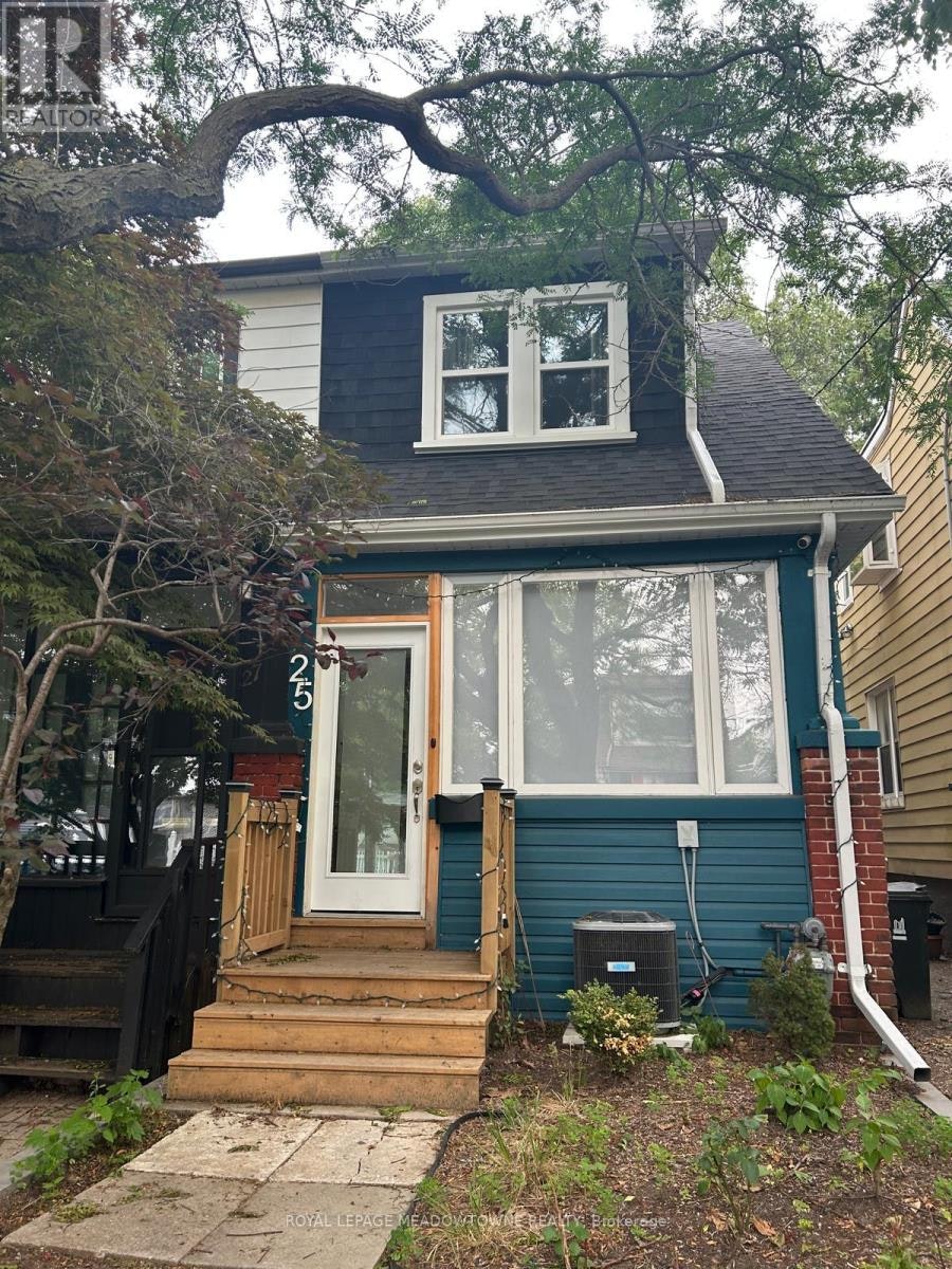 25 Copeland Avenue, Toronto, ON, M4C 1A9 - 27