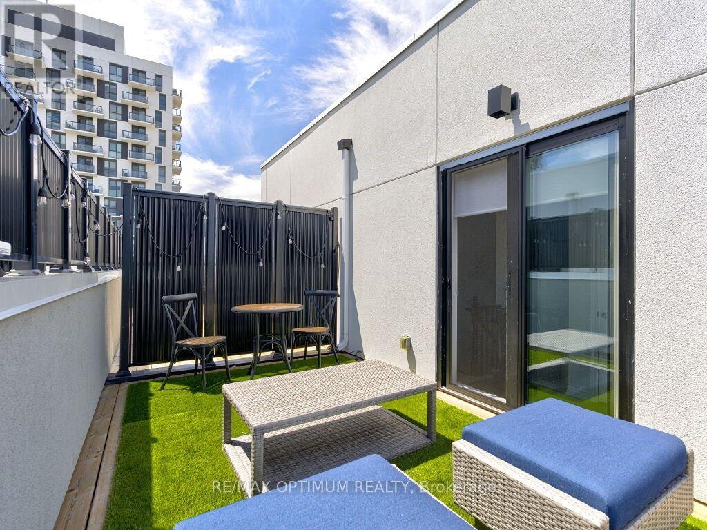 311-349 Wheat Boom Drive, Oakville, ON, L6H 7X5 - 29