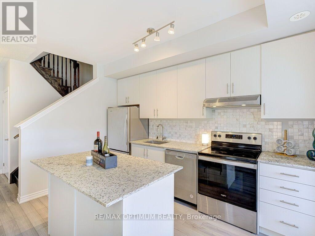 311-349 Wheat Boom Drive, Oakville, ON, L6H 7X5 - 15