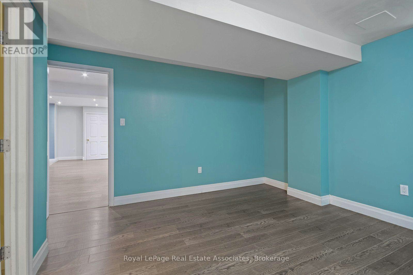LOWER-16 Sergio Marchi Street, Toronto, ON, M3L 0B7 - 24