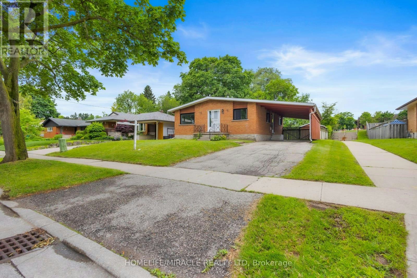 72 Massey Avenue, Kitchener, ON, N2C 1M3