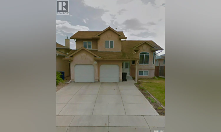238 Blackburn Crescent