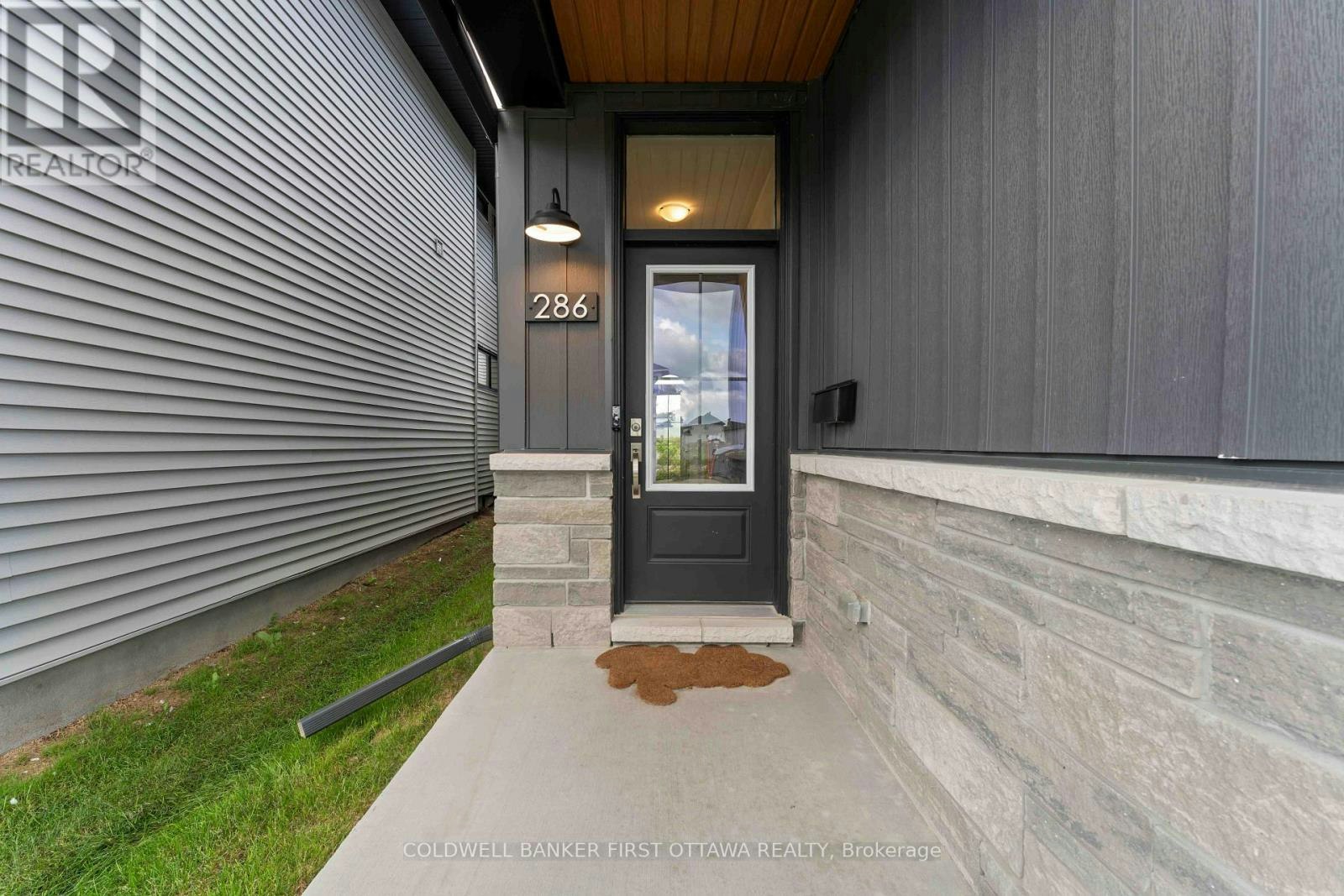 286 Cornice Street, Ottawa, ON, K1W 0W4 - 5