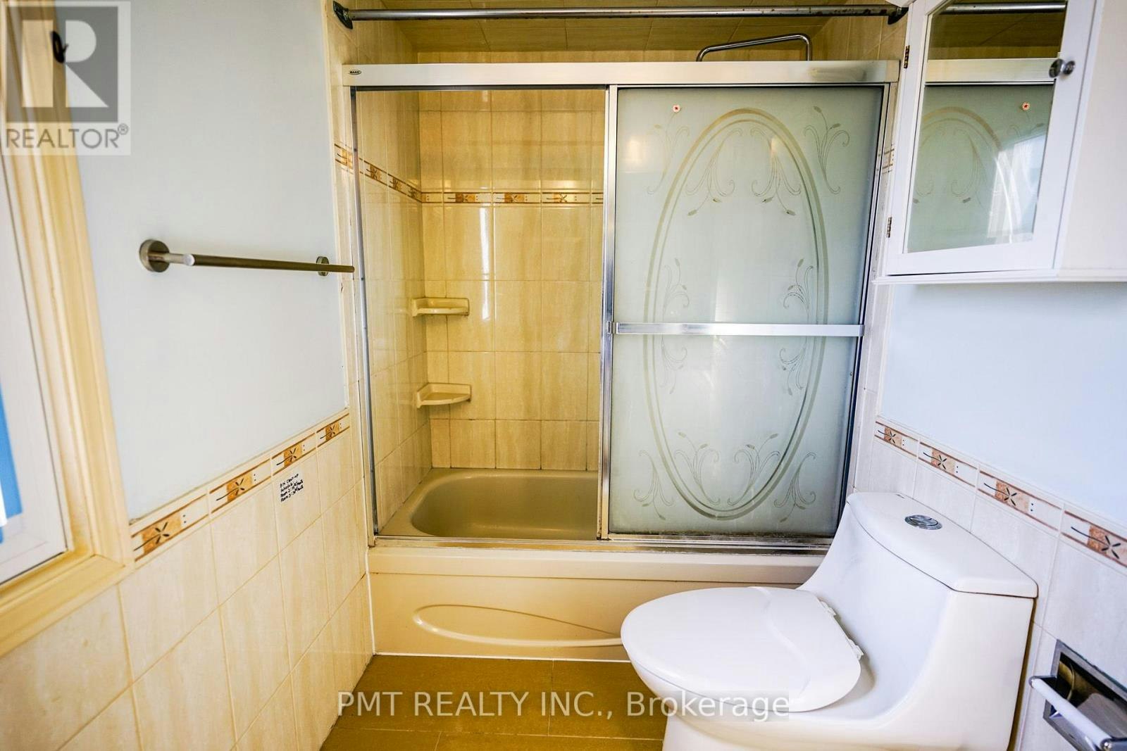 MAIN-26 Dartmoor Drive, Toronto, ON, M1E 5B2 - 19