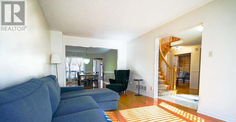 MAIN-26 Dartmoor Drive, Toronto, ON, M1E 5B2 - 4