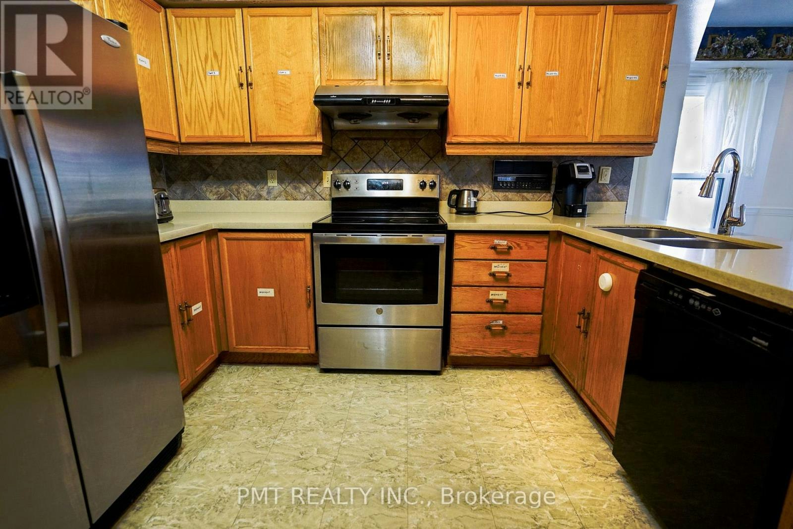 MAIN-26 Dartmoor Drive, Toronto, ON, M1E 5B2 - 6
