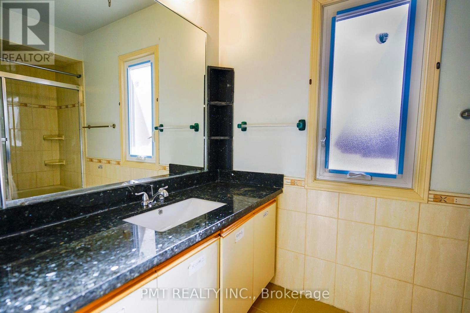 MAIN-26 Dartmoor Drive, Toronto, ON, M1E 5B2 - 20