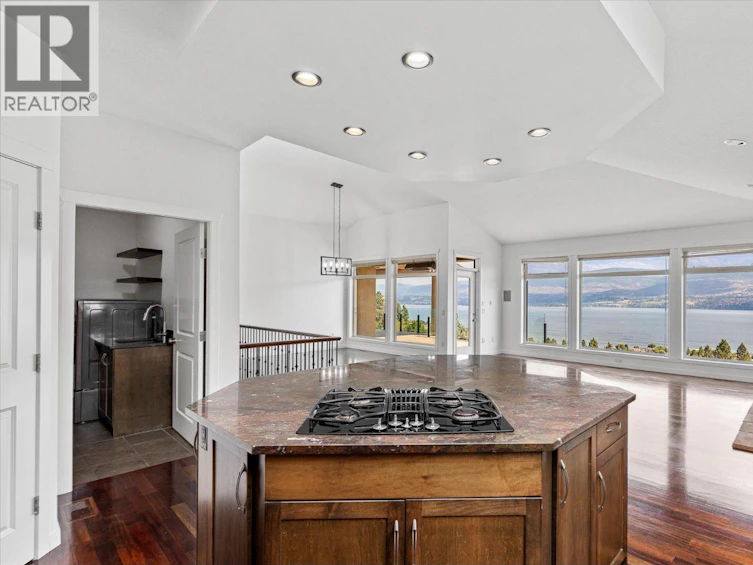 1581 Gregory Road, West Kelowna, BC, V4T 2V7 - 13