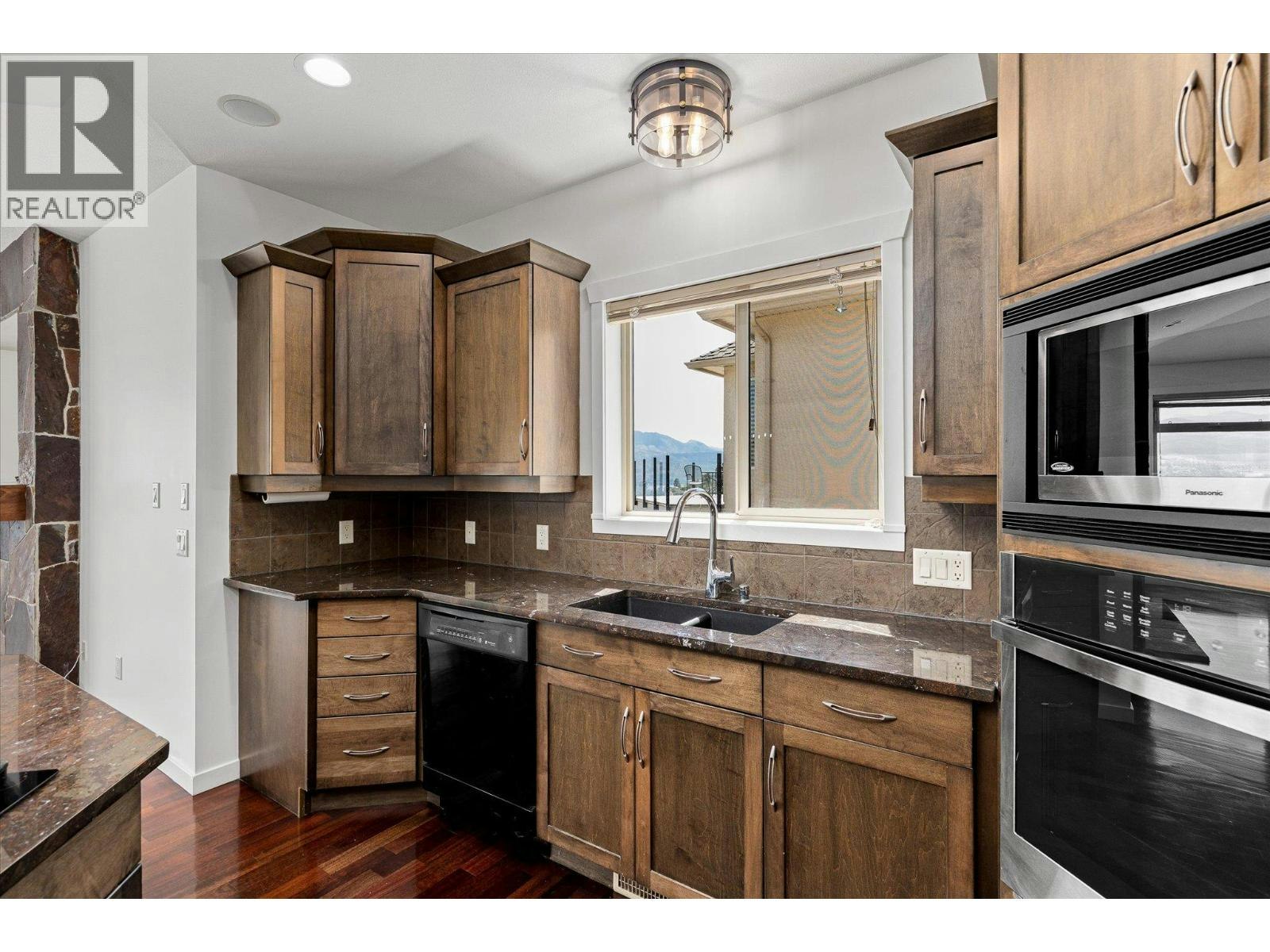 1581 Gregory Road, West Kelowna, BC, V4T 2V7 - 15