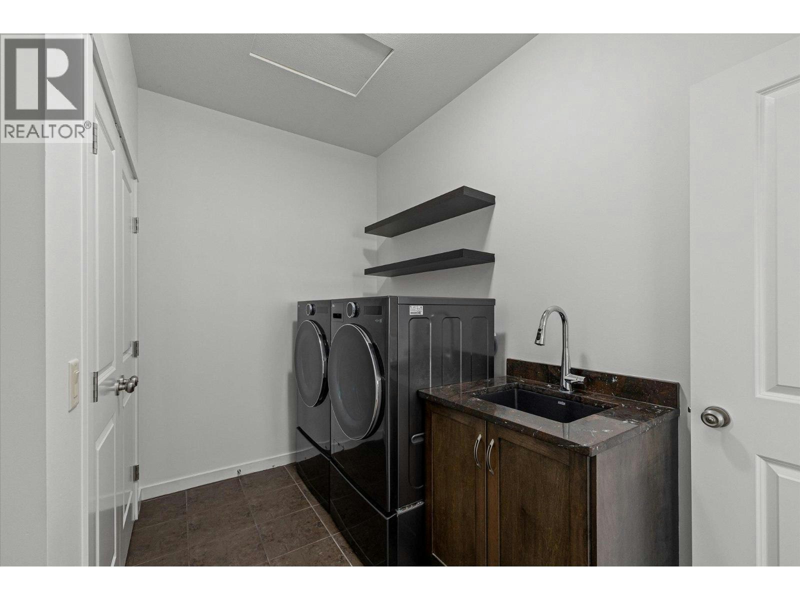 1581 Gregory Road, West Kelowna, BC, V4T 2V7 - 31
