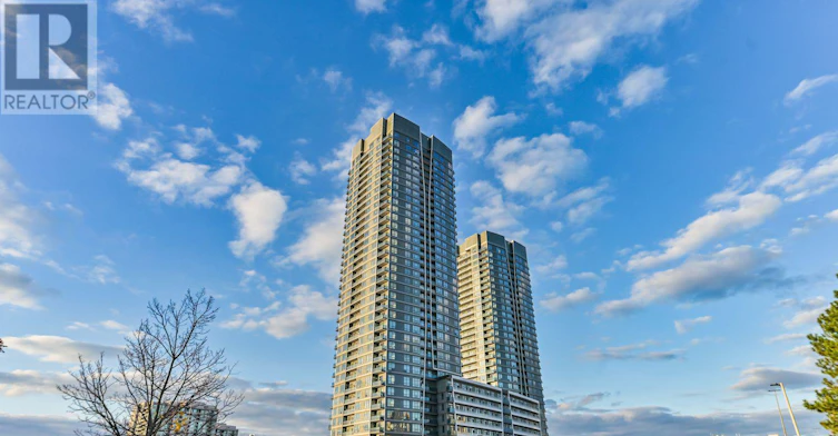 908B-1 Promenade Circle, Vaughan, ON, L4J 4P8