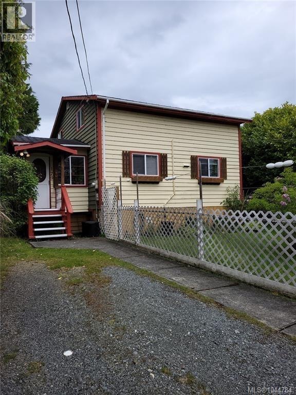 179 2nd Street, Sointula, BC, V0N 3E0