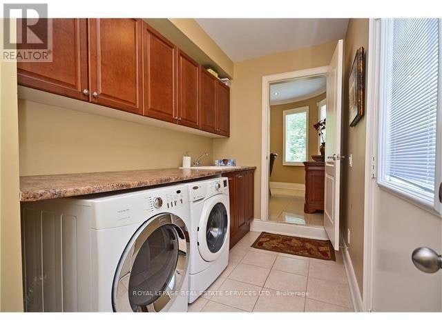 2271 Lyndhurst Drive, Oakville, ON, L6H 7V5 - 24