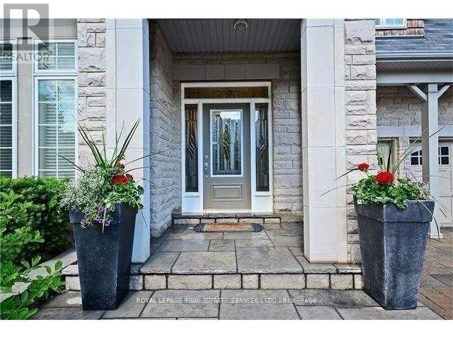 2271 Lyndhurst Drive, Oakville, ON, L6H 7V5 - 2