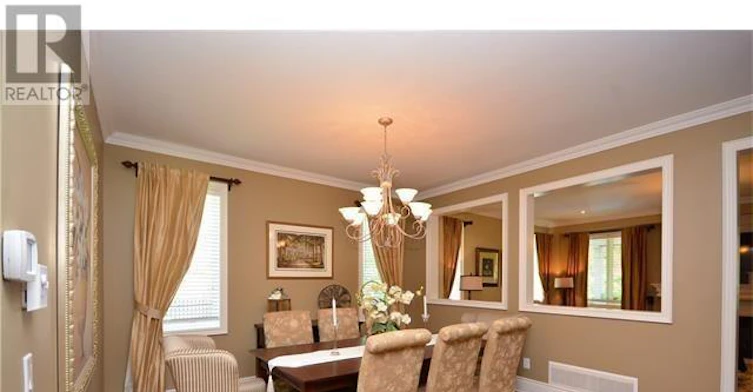 2271 Lyndhurst Drive, Oakville, ON, L6H 7V5 - 11