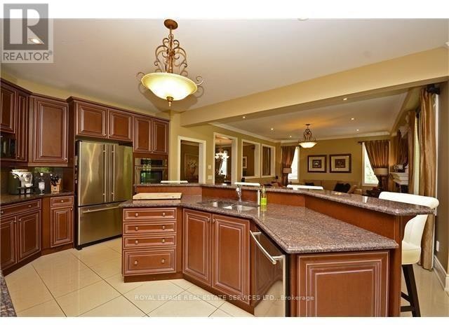 2271 Lyndhurst Drive, Oakville, ON, L6H 7V5 - 7