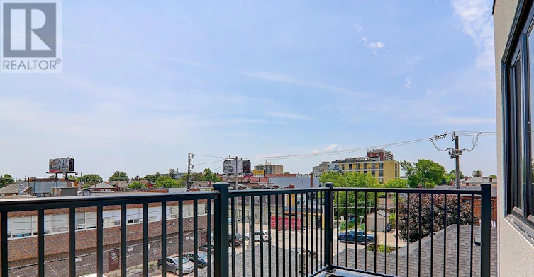 UPPER-115 Livingstone Avenue, Toronto, ON, M6E 2L7 - 31