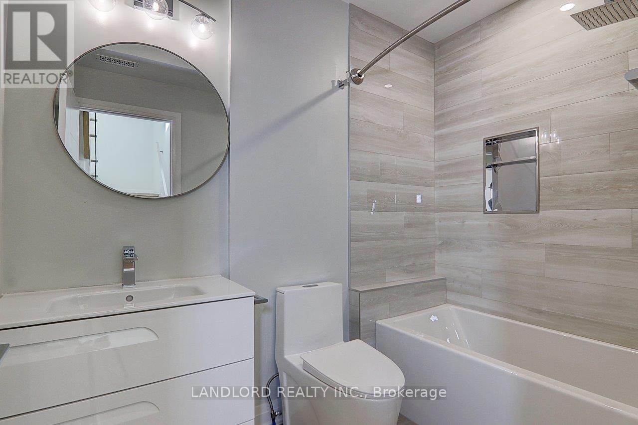 UPPER-115 Livingstone Avenue, Toronto, ON, M6E 2L7 - 23